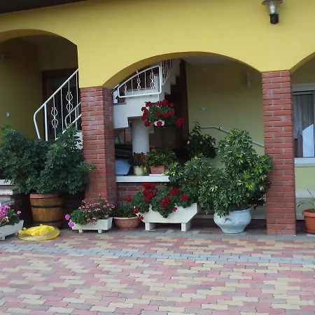 Holp 4* Balatonföldvár