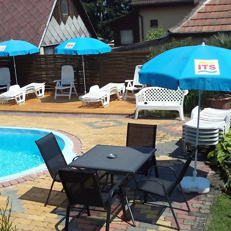 Holp Vendeghaz Panzio 4* Балатонфёльдвар
