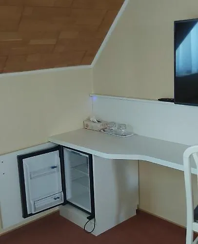 Konukevi Holp Vendeghaz 4*