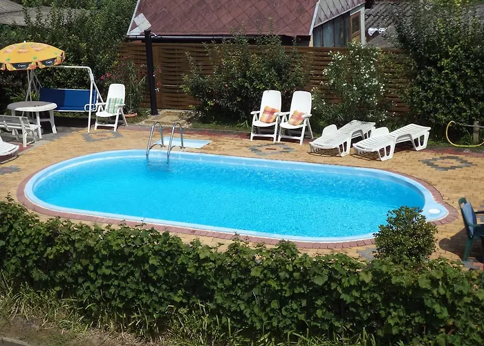 Konukevi Holp Vendeghaz 4*