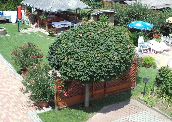 Konukevi Holp Vendeghaz