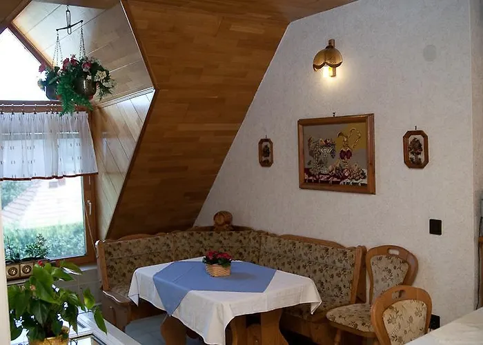 Konukevi Holp Vendeghaz